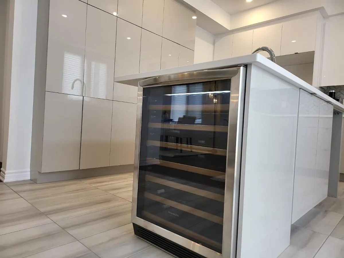 Frühstückspension New Luxury Home Ottawa