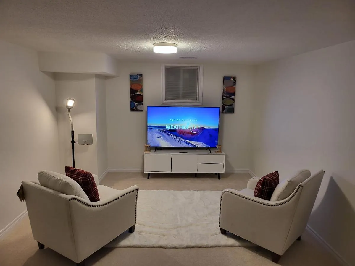 Nocleg ze śniadaniem New Luxury Home Ottawa Kanada